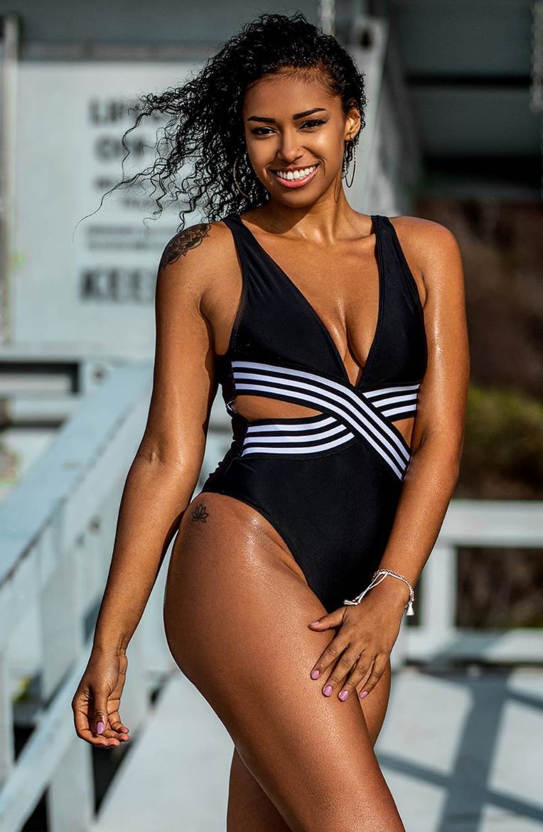 Product image of YesX YX980 One Piece Swimsuit Black